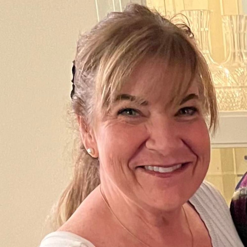 Meet your Posher, Lisa